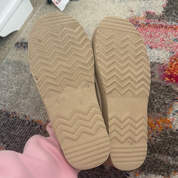 Platform Slippers - Picture 4 of 5